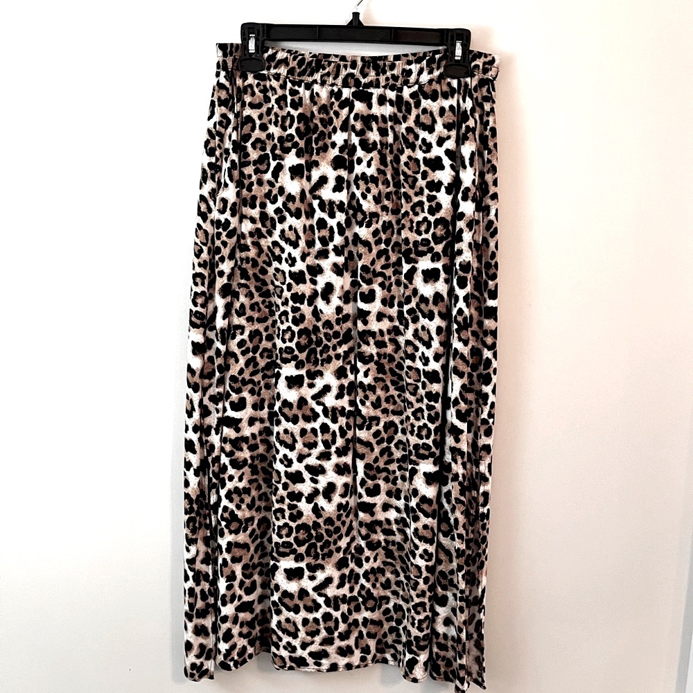 Vero Moda Leopard Print Maxi Skirt